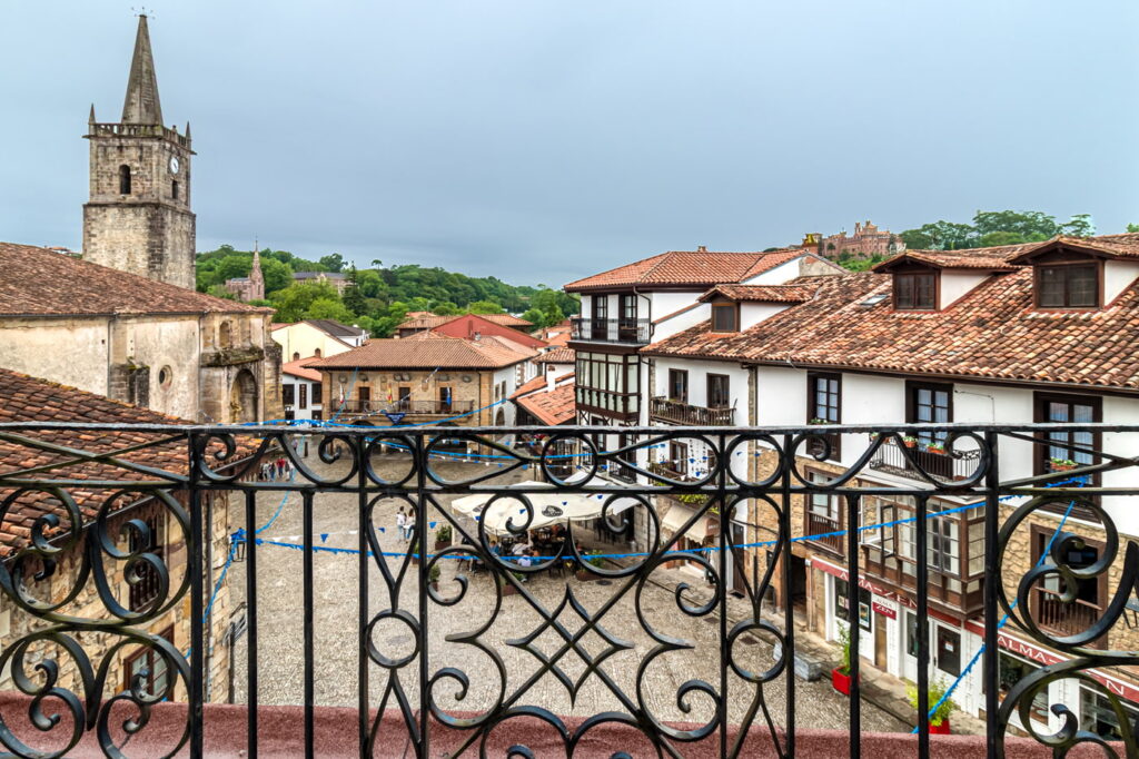 Apartamentos Comillas La Botica