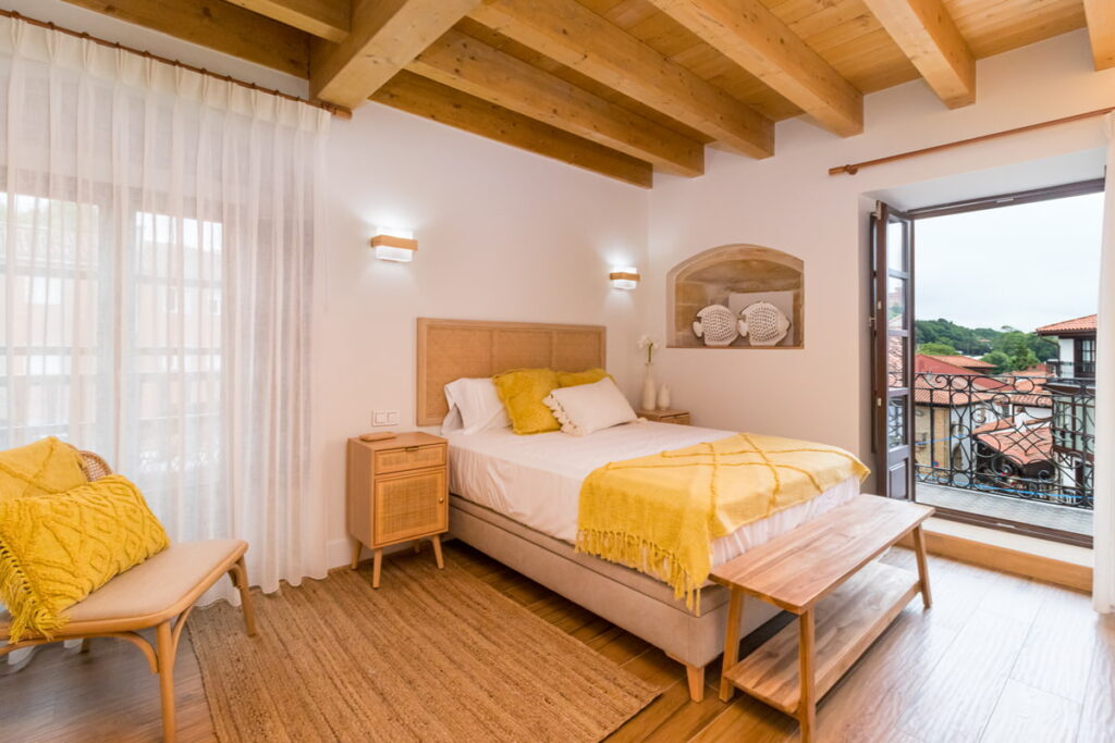Apartamentos La Botica habitación segundo derecha
