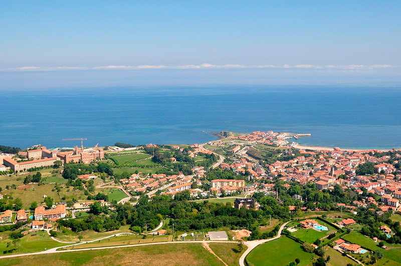 Vistas de la Ciudad de Comillas